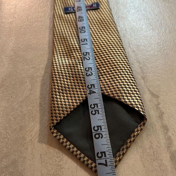 Vanzon Black & Gold checkered Tie - Picture 4 of 5